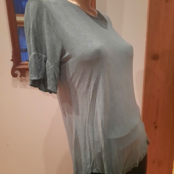 Knox Rose Tops - 🏷SALE. Knox Rose.NWT.  Medium.  CLOSING OUT CLOTHING.  Final Price
